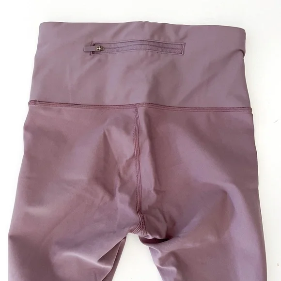 Lululemon In Focus Run Tight Leggings in Frosted Mulberry - Picture 5 of 12